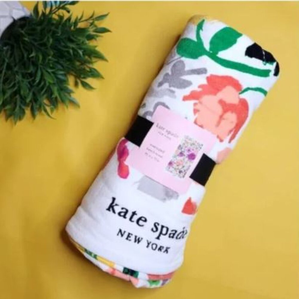 Kate Spade Best Selling Luxuriously Oversized Beach Towel - Picture 5 of 8